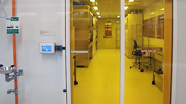 Knight Campus Clean Room