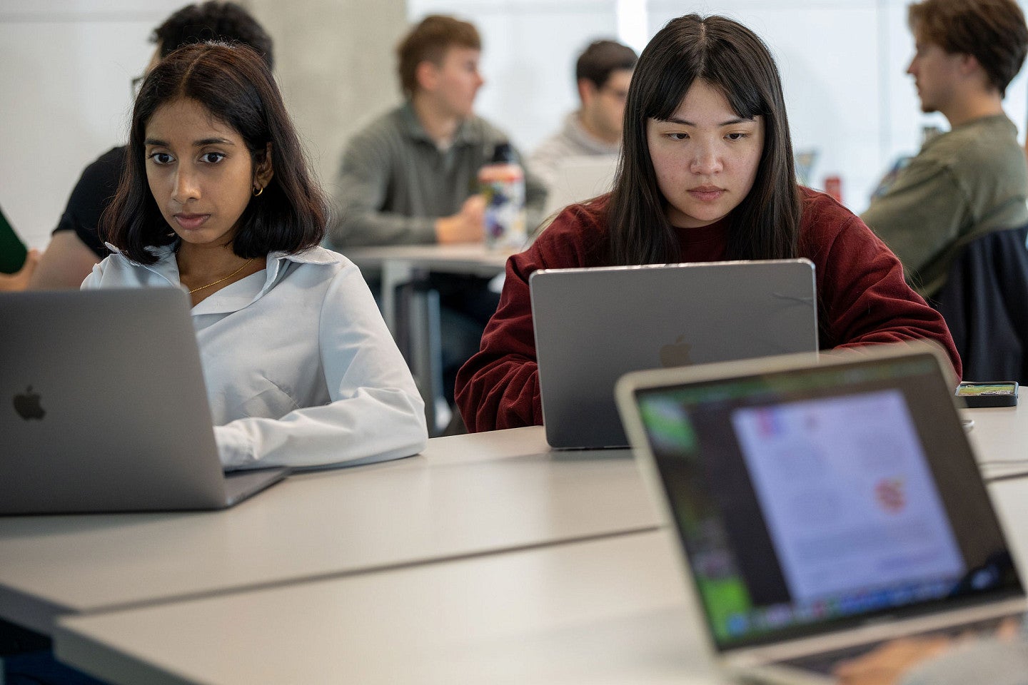 Bioinformatics and Genomics students in class