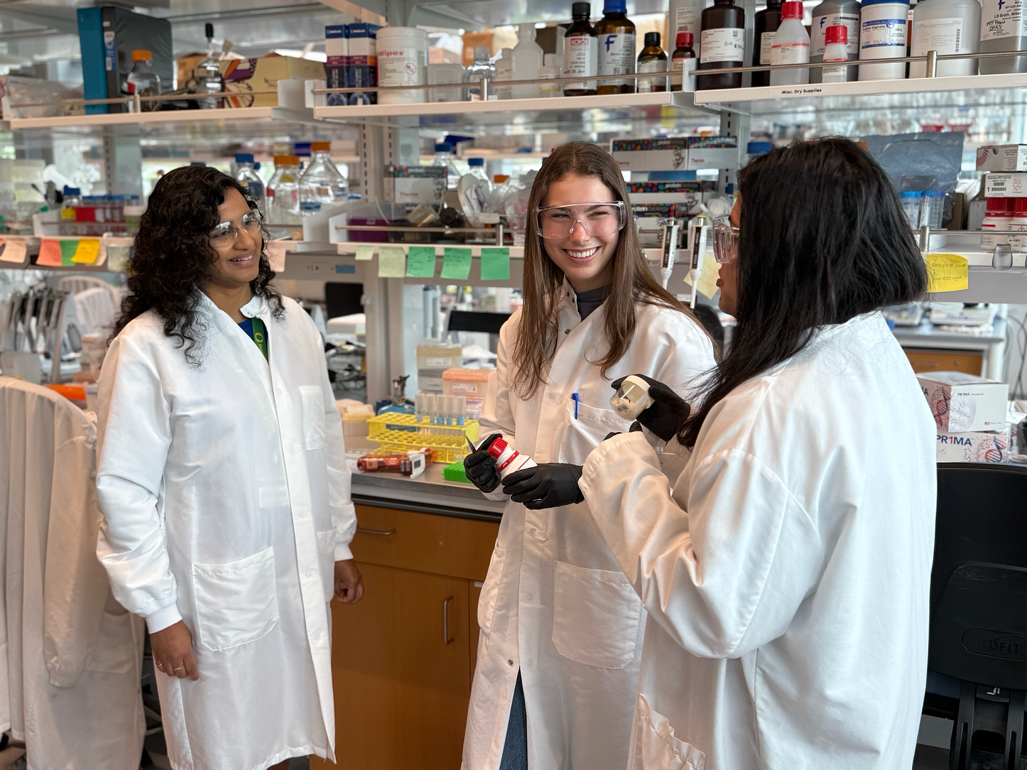 People in the Knight Campus labs