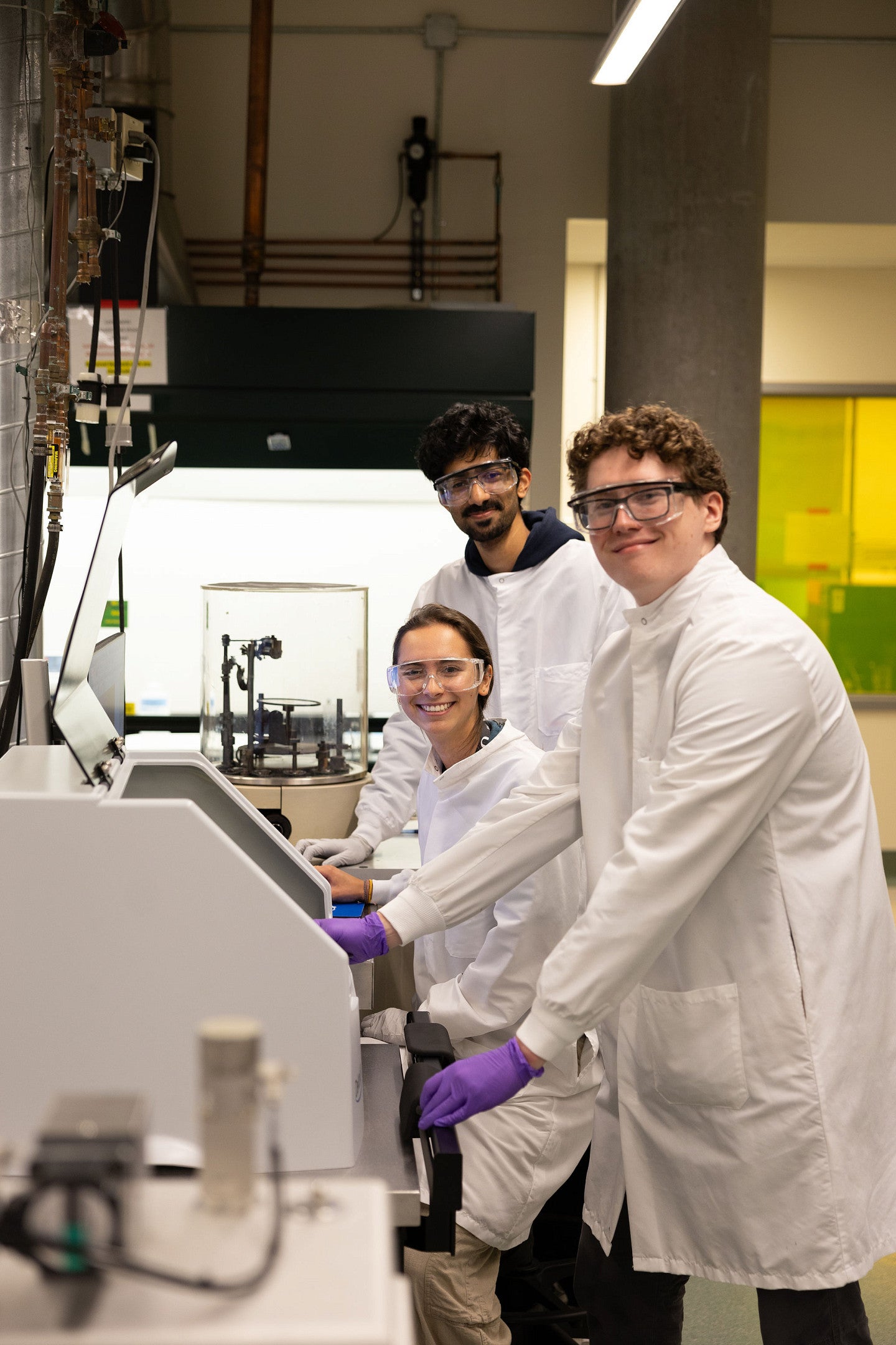 Semiconductor students in lab