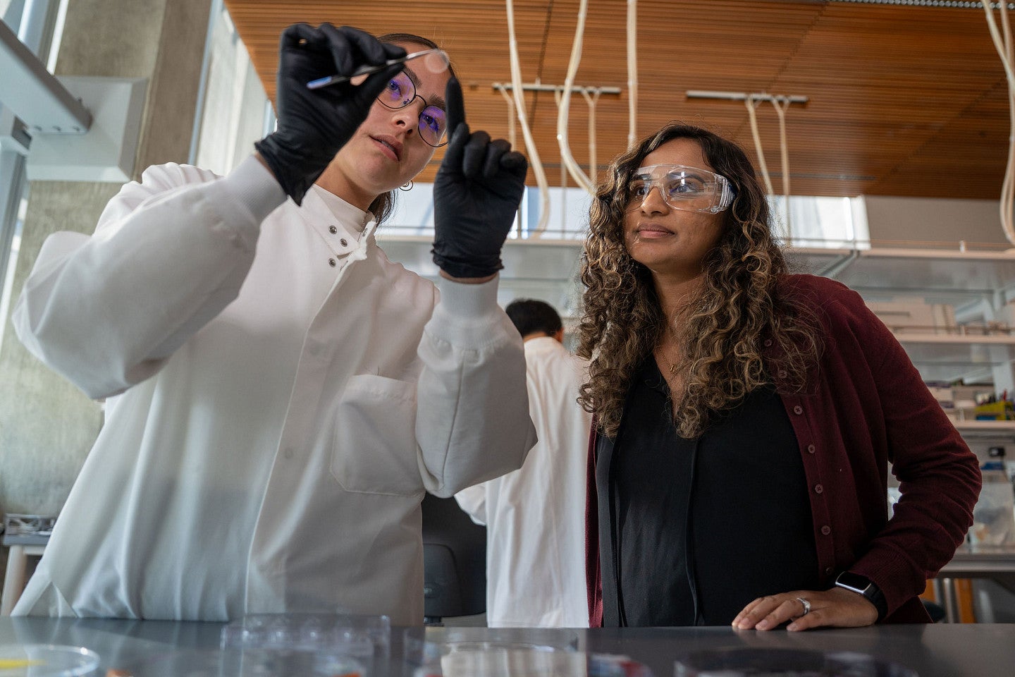 Hettiaratchi Lab researchers