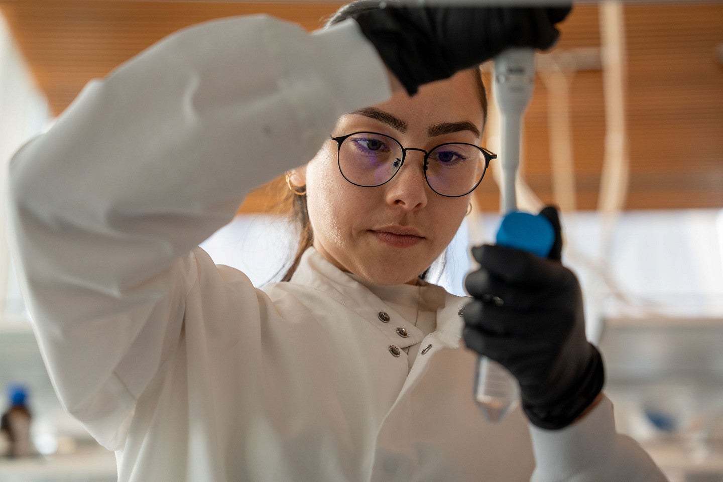 Student in hettiaratchi lab