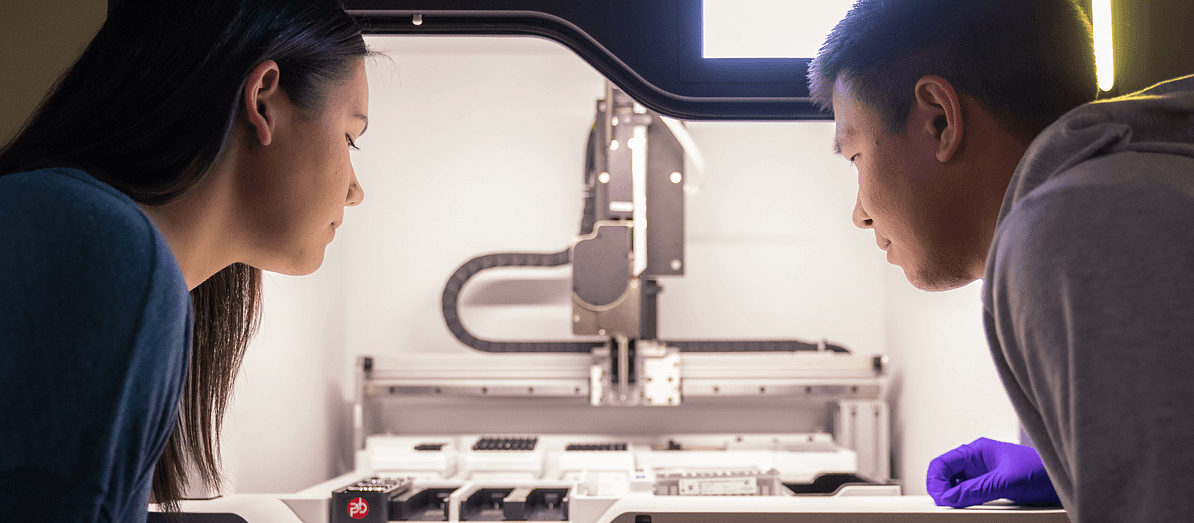 Knight Internship program students in lab