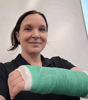 Gabriella Lindberg with training cast