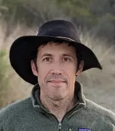 headshot of peter ralph